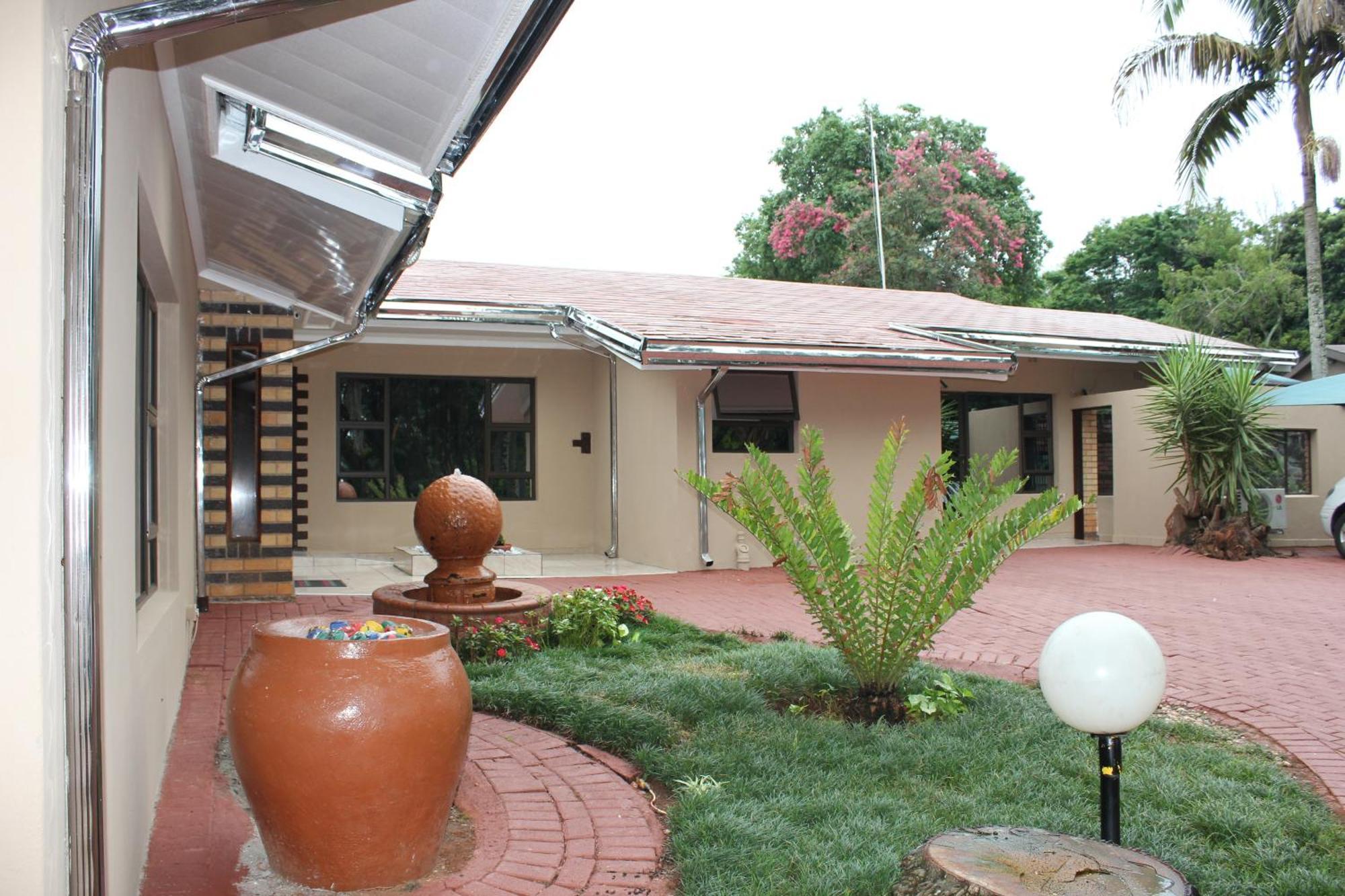 Tzaneen Guest House Ngoại thất bức ảnh