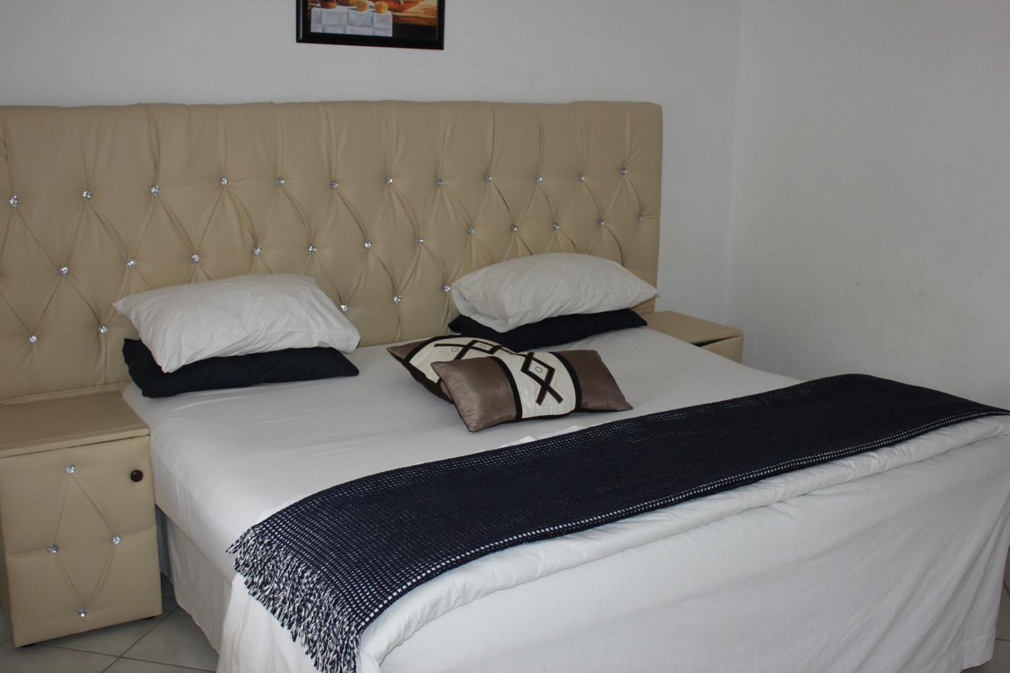 Tzaneen Guest House Ngoại thất bức ảnh