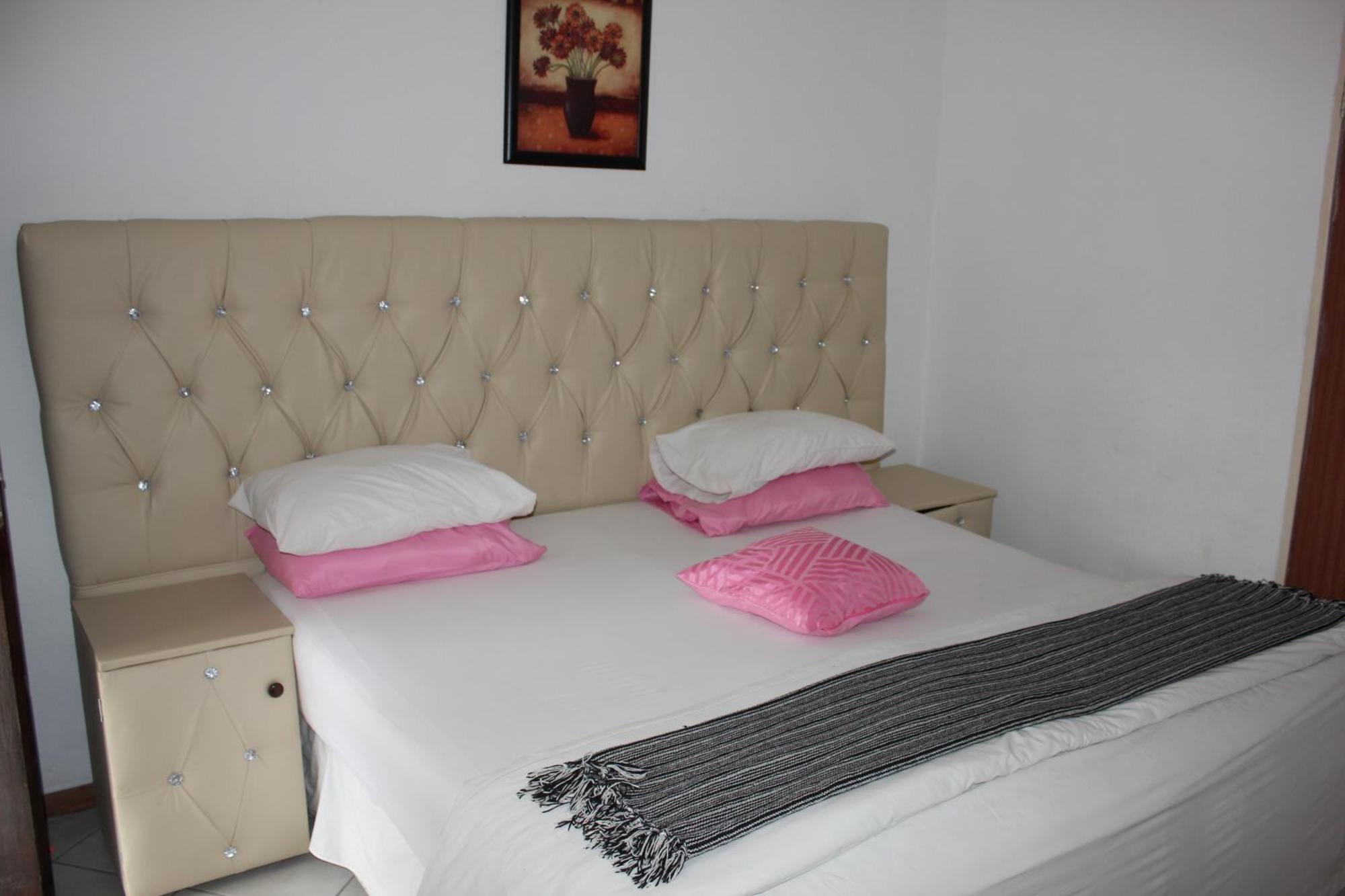 Tzaneen Guest House Ngoại thất bức ảnh