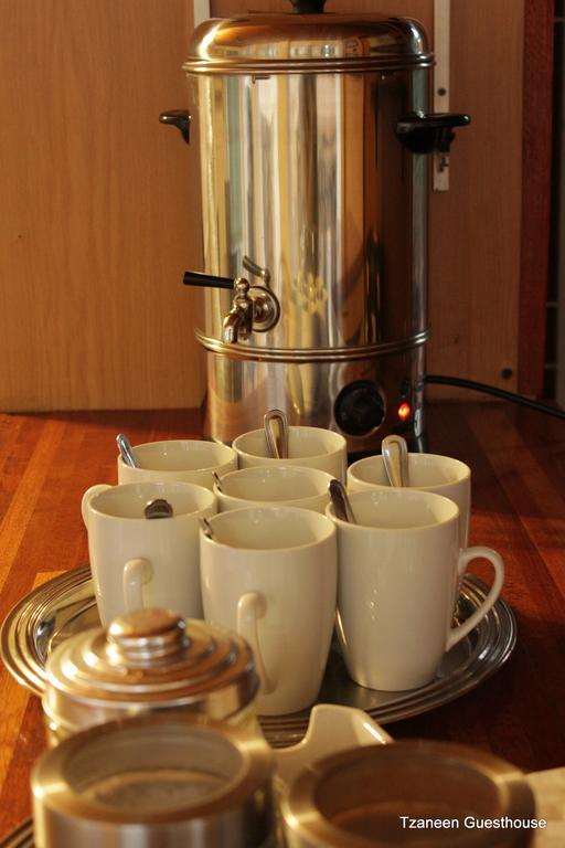 Tzaneen Guest House Ngoại thất bức ảnh